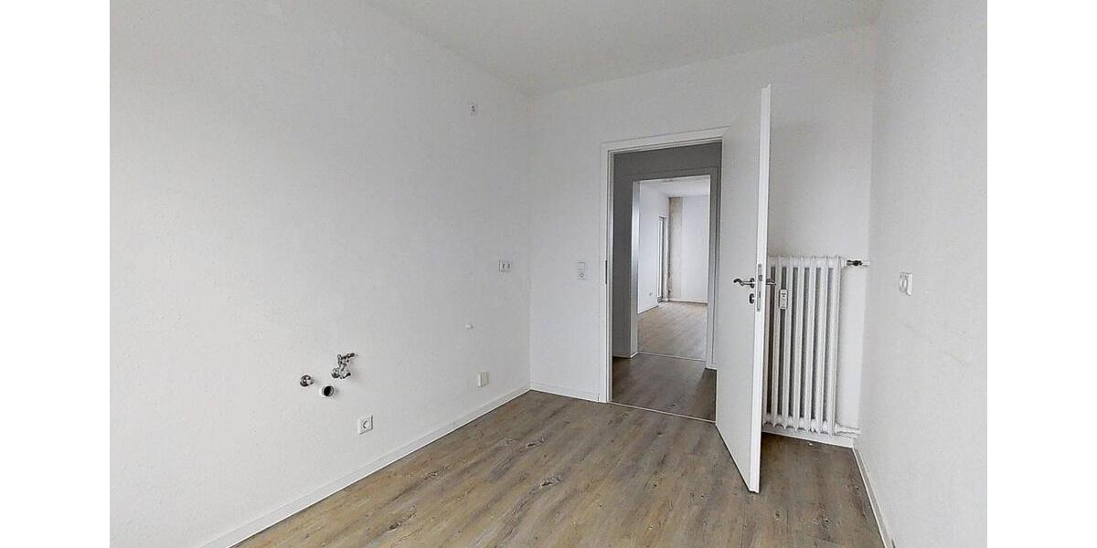 Etagenwohnung Wolfenbüttel Ahlum - 3 Zimmer, 81 m&sup2;, 680&euro; | Angebot:26663673