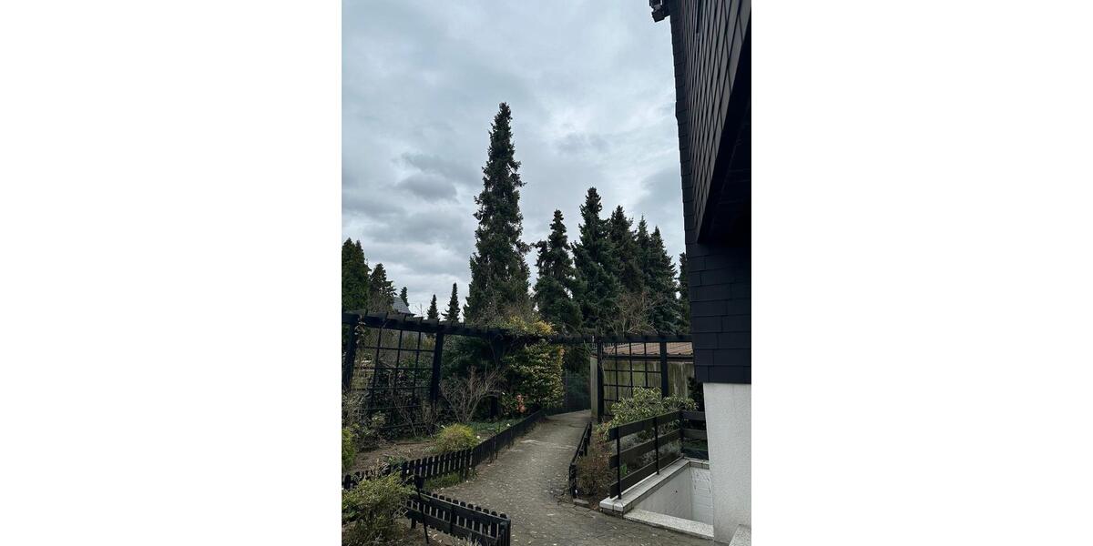 Einfamilienhaus Braunschweig Wabe-Schunter-Beberbach - 6 Zimmer, 215 m&sup2;, 430.000&euro; | Angebot:25722726