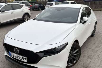 Mazda 3 94.123 km 15.250 &euro; Braunschweig, Stadt 38120