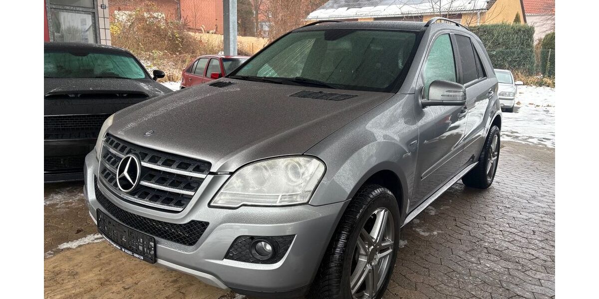 Mercedes-Benz ML 300 260.953 km 9.999 &euro; Königslutter 38154