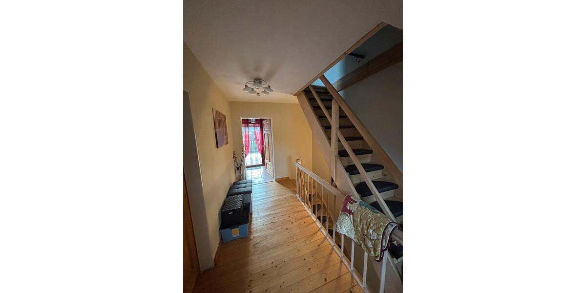 Doppelhaushälfte Lengede - 7 Zimmer, 150 m&sup2;, 265.000&euro; | Angebot:26197377