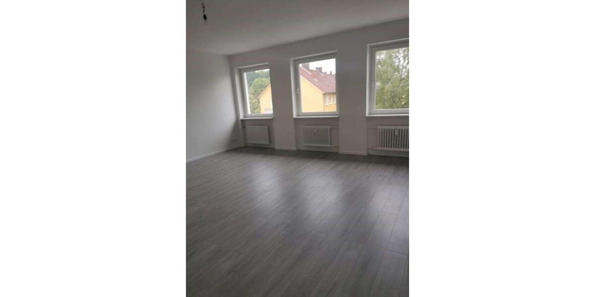 Etagenwohnung Salzgitter Ortschaft Südost - 5 Zimmer, 136 m&sup2;, 750&euro; | Angebot:25648239