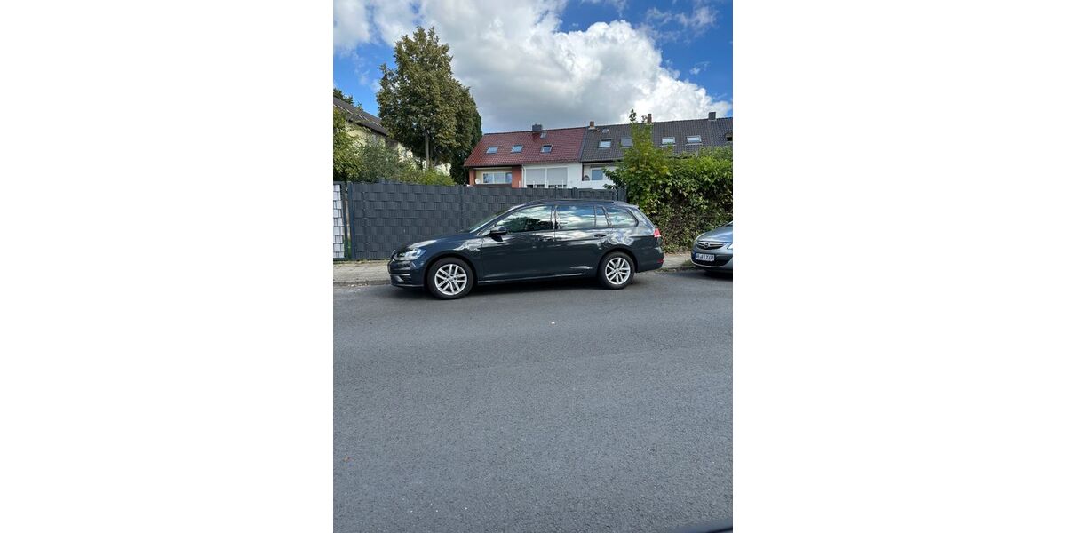 VW Golf 162.500 km 10.785 &euro; Braunschweig 38124