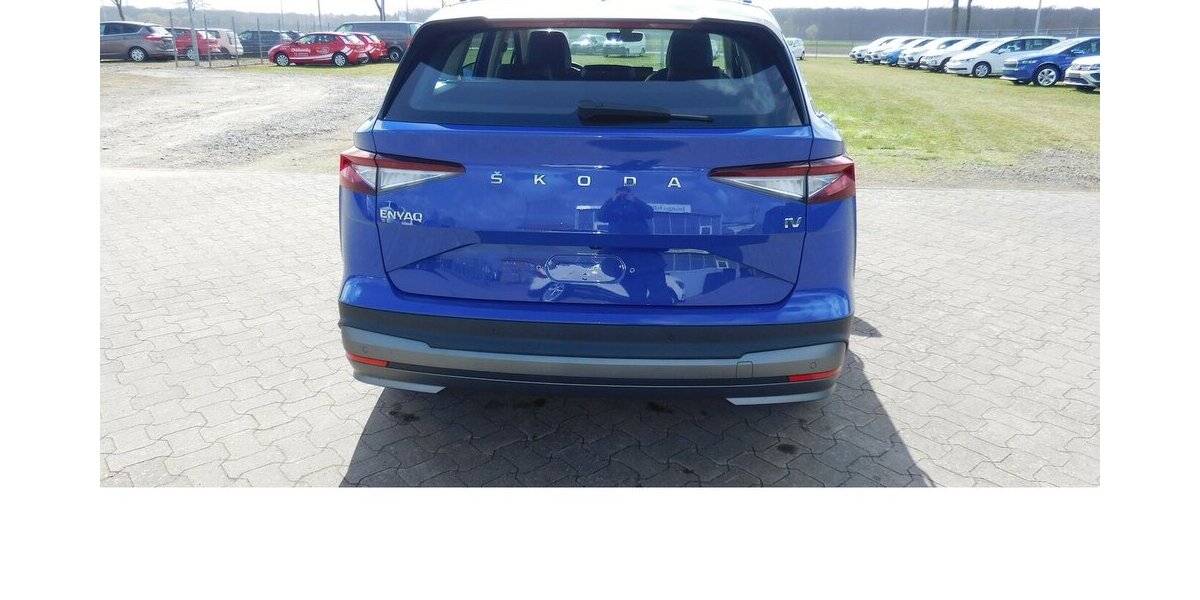 Skoda Enyaq iV 50 1-Gang Elektrik Automatic Klima Navi 29.800 km 20.990 &euro; Vordorf 38533