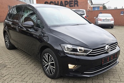 VW Golf Sportsvan VII Sound, KLIMA, ACC, AHK,1 Hand 239.000 km 8.888 &euro; Braunschweig 38106