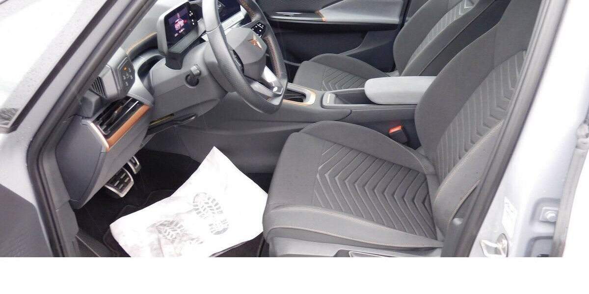 Cupra Born Elektrik 1-Gang Automatik Navi Klima Alu 20.000 km 23.390 &euro; Vordorf 38533