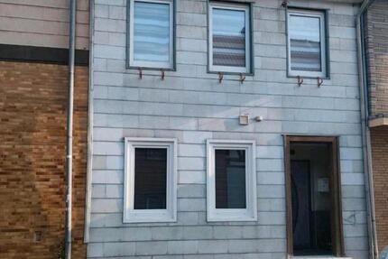 Haus Schöppenstedt - 3 Zimmer, 120 m&sup2;, 130.000&euro; | Angebot:25792338