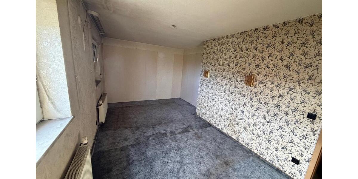 Reihenhaus Salzgitter Ortschaft Südost - 3 Zimmer, 100 m&sup2;, 100.000&euro; | Angebot:23818135