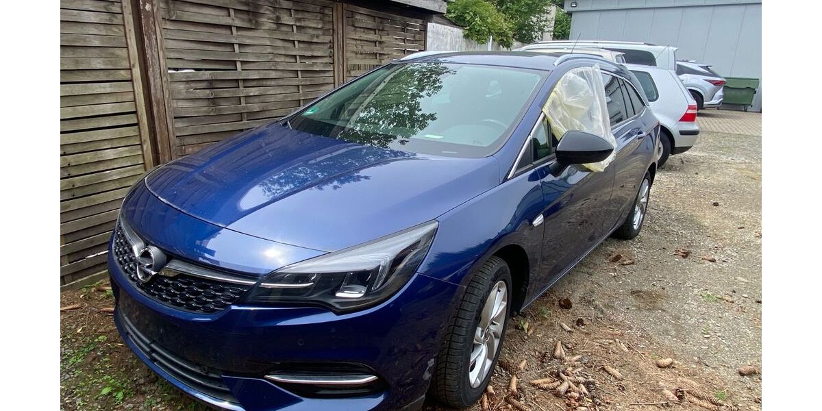 Opel Astra 82.000 km 5.950 &euro; Goslar 38644
