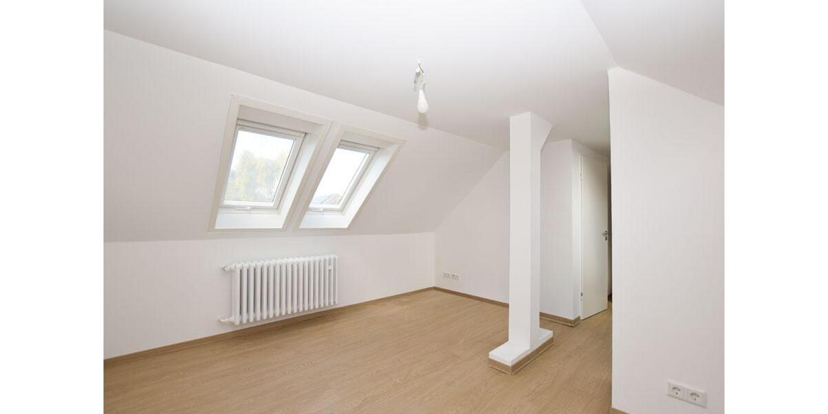 Einfamilienhaus Wolfenbüttel Ahlum - 8 Zimmer, 186 m&sup2;, 1.900&euro; | Angebot:26284876