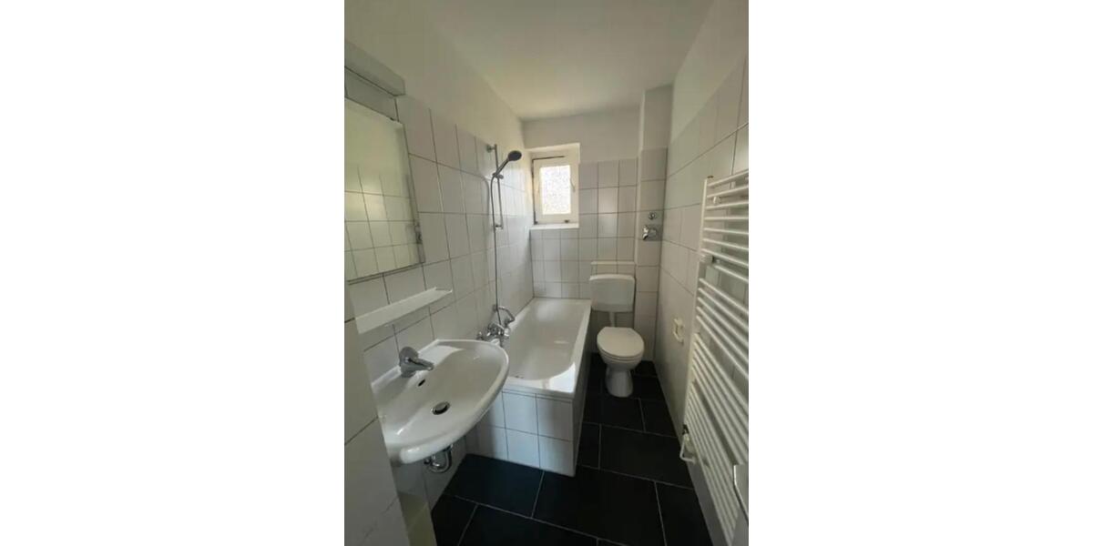 Erdgeschoßwohnung Salzgitter Ortschaft Ost - 3 Zimmer, 55 m&sup2;, 384&euro; | Angebot:25903007