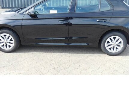 Skoda Fabia 1.0 SelectionTSI BMT Klima Navi 26.300 km 16.990 &euro; Vordorf 38533