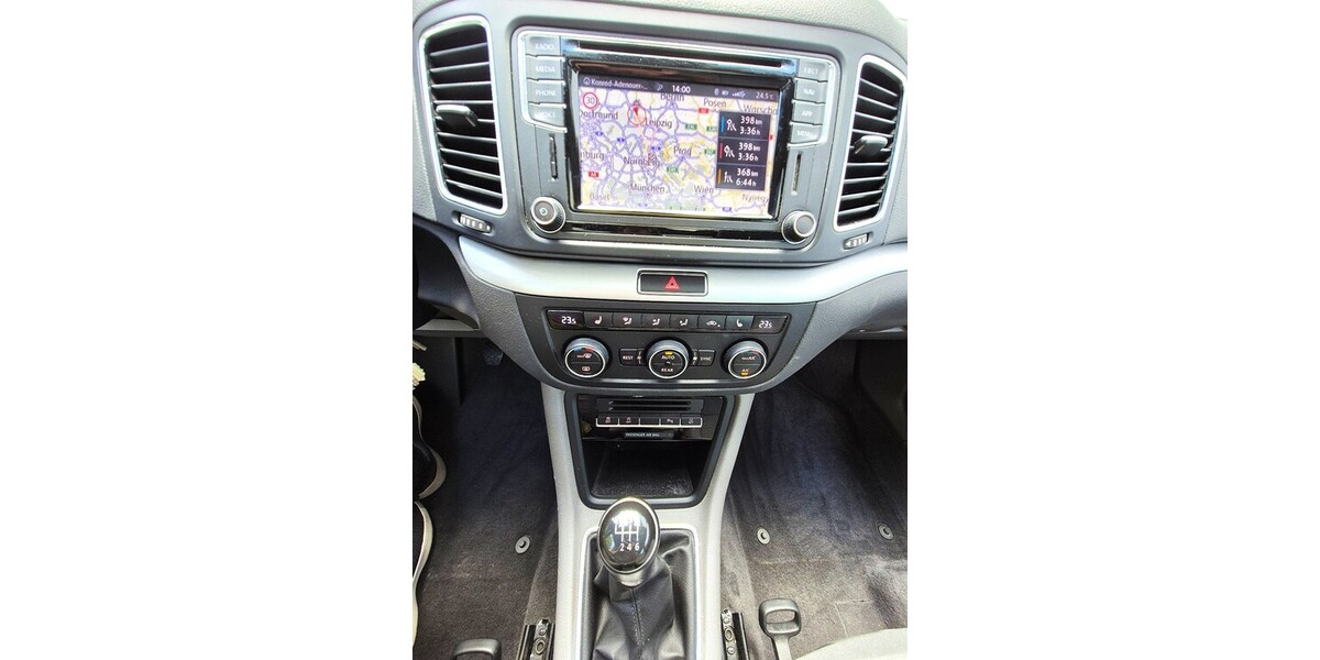 VW Sharan 157.000 km 15.900 &euro; Goslar 38640