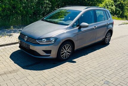 VW Golf Sportsvan 140.290 km 8.100 &euro; Burgdorf 38272