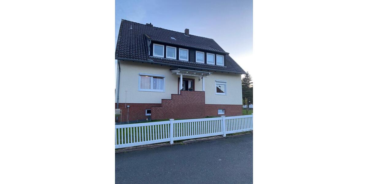 Einfamilienhaus Holle - 6 Zimmer, 153 m&sup2;, 349.000&euro; | Angebot:27092336