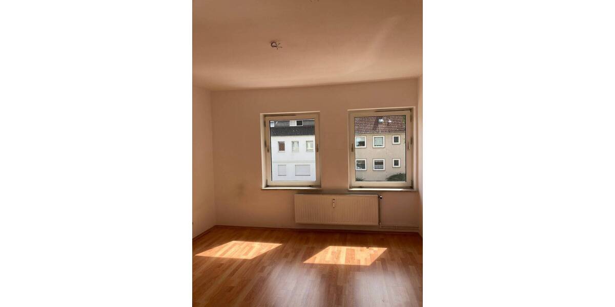 Etagenwohnung Salzgitter Lebenstedt - 3 Zimmer, 48 m&sup2;, 287&euro; | Angebot:25800634