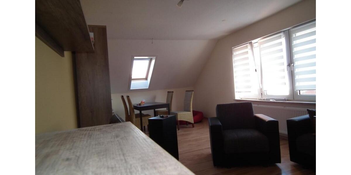 Dachgeschoßwohnung Wasbüttel - 2.5 Zimmer, 60 m&sup2;, 420&euro; | Angebot:26041123