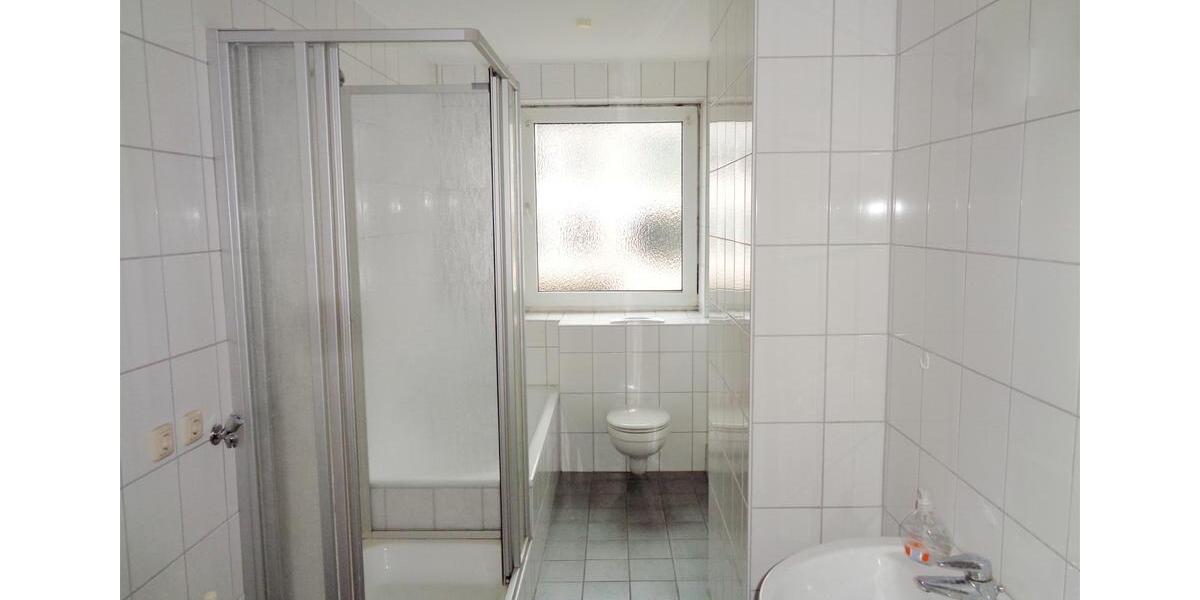 Etagenwohnung Braunschweig - 2 Zimmer, 77 m&sup2;, 657&euro; | Angebot:25266641