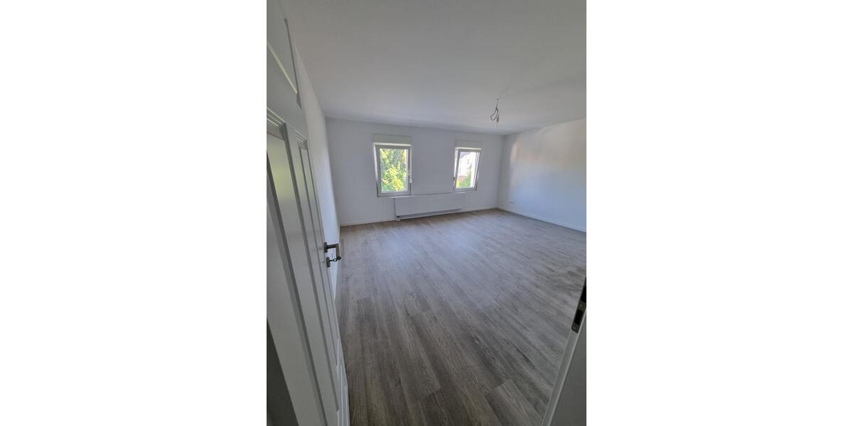 Etagenwohnung Braunschweig Westliches Ringgebiet - 3 Zimmer, 74 m&sup2;, 600&euro; | Angebot:25648617