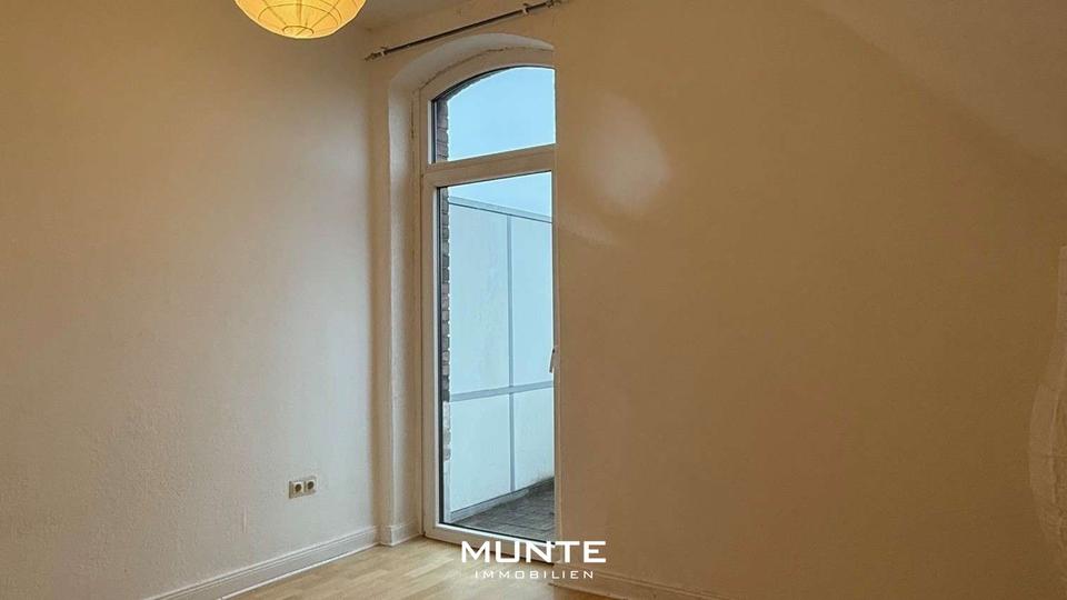 Dachgeschoßwohnung Braunschweig Westliches Ringgebiet - 3 Zimmer, 59 m&sup2;, 550&euro; | Angebot:25073630