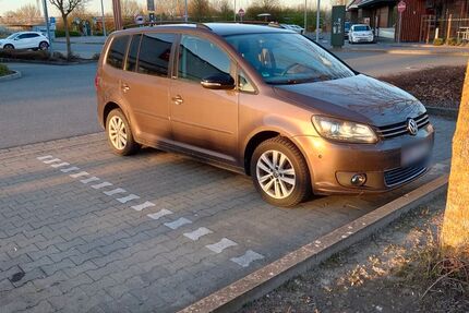 VW Touran 195.000 km 5.700 &euro; Vellmar 34246