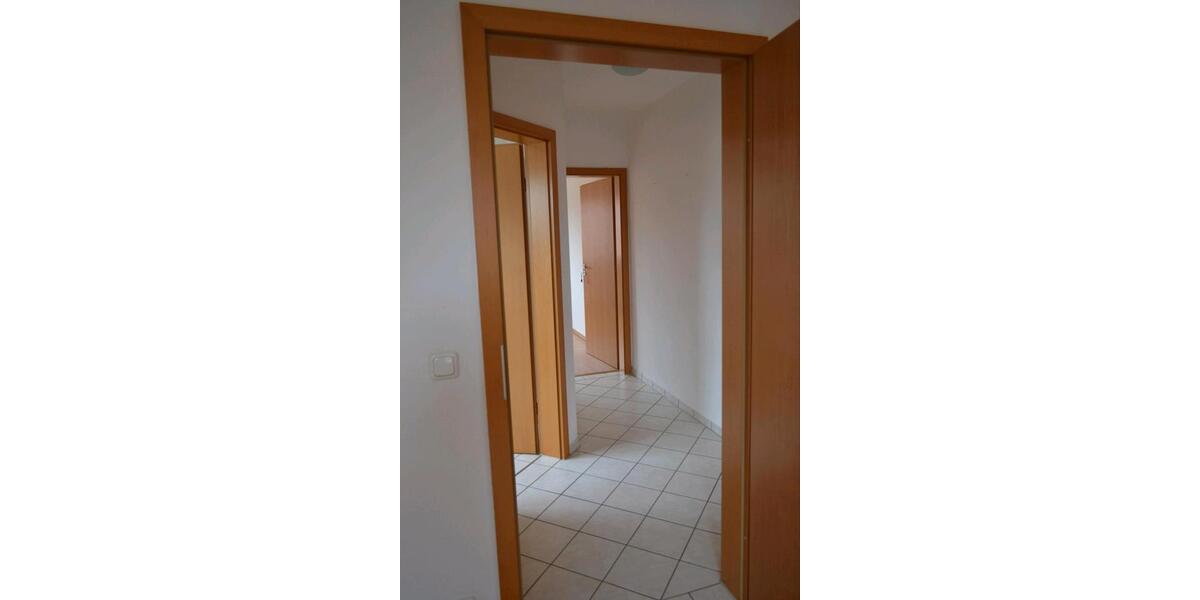 Hochparterre Lengede - 4 Zimmer, 98 m&sup2;, 1.080&euro; | Angebot:25980995