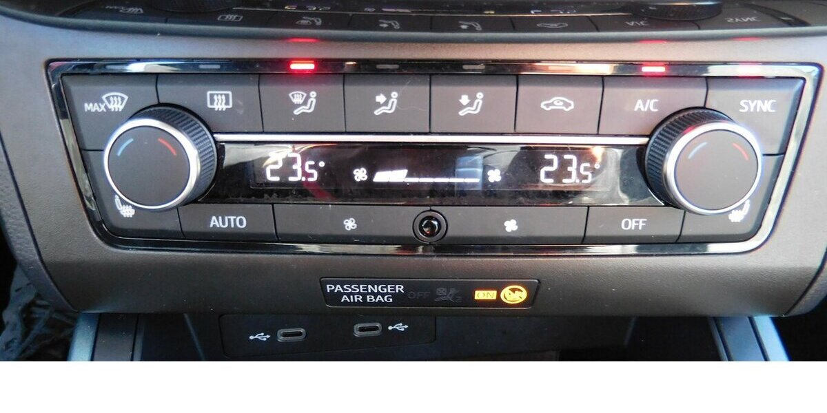 Seat Arona 1.0 X-Perience TSI BMT DSG Navi Klima Alu 14.400 km 18.990 &euro; Vordorf 38533