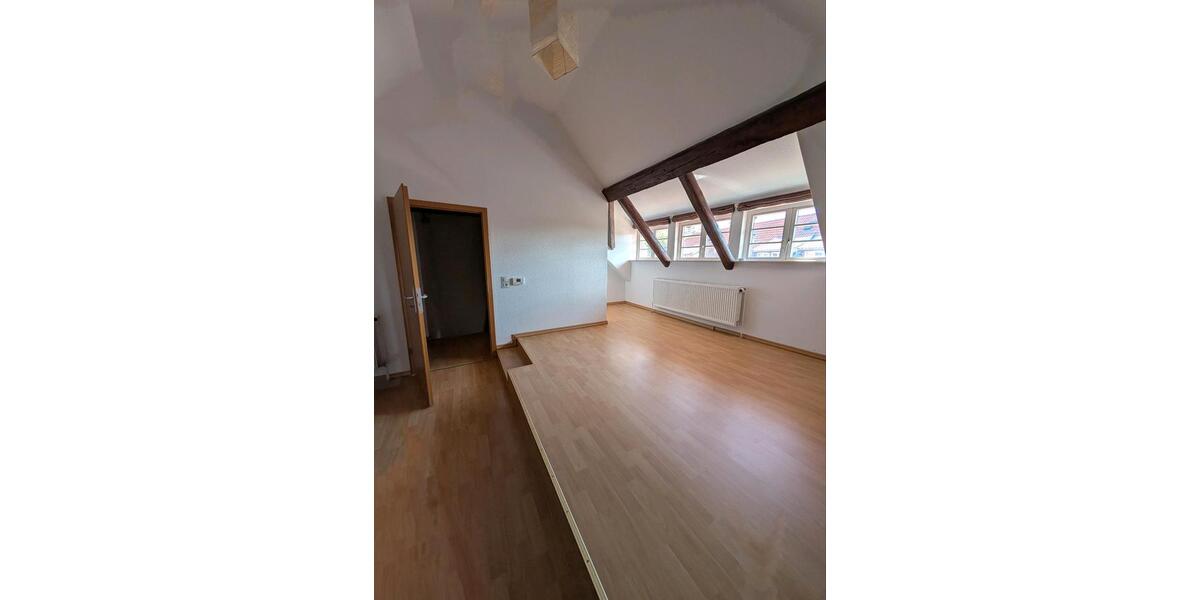 Maisonettenwohnung Wolfenbüttel Adersheim - 4.5 Zimmer, 131 m&sup2;, 1.100&euro; | Angebot:26688843