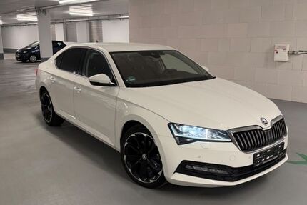 Skoda Superb 151.500 km 20.750 &euro; Peine 31226