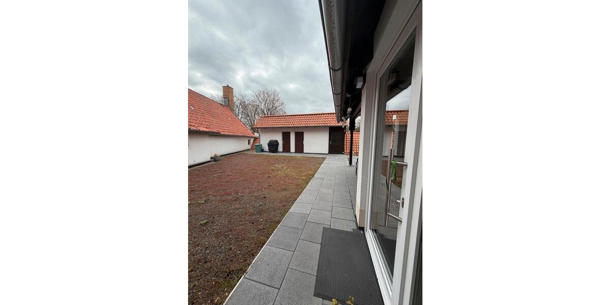 Terrassenwohnung Königslutter am Elm - 4 Zimmer, 160 m&sup2;, 1.200&euro; | Angebot:26670950