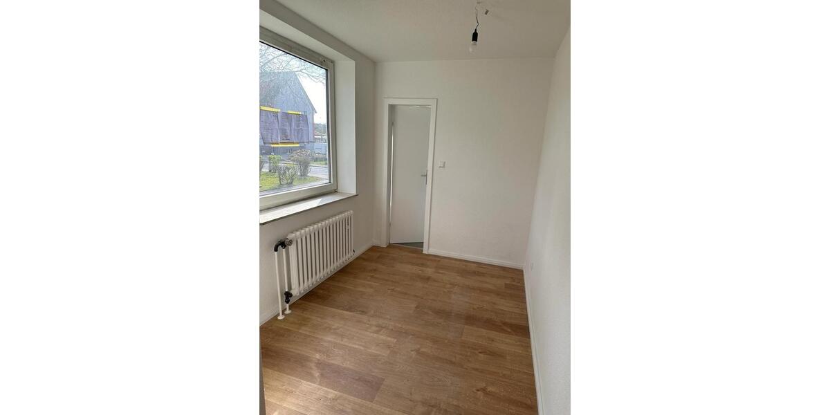 Erdgeschoßwohnung Salzgitter Ortschaft Südost - 3 Zimmer, 75 m&sup2;, 535&euro; | Angebot:25079796