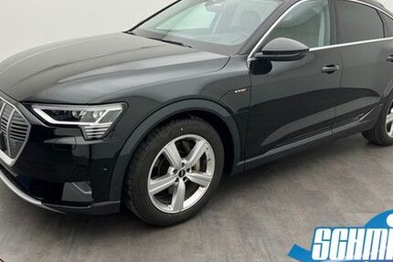Audi e-tron 33.400 km 35.200 &euro; Peine 31226