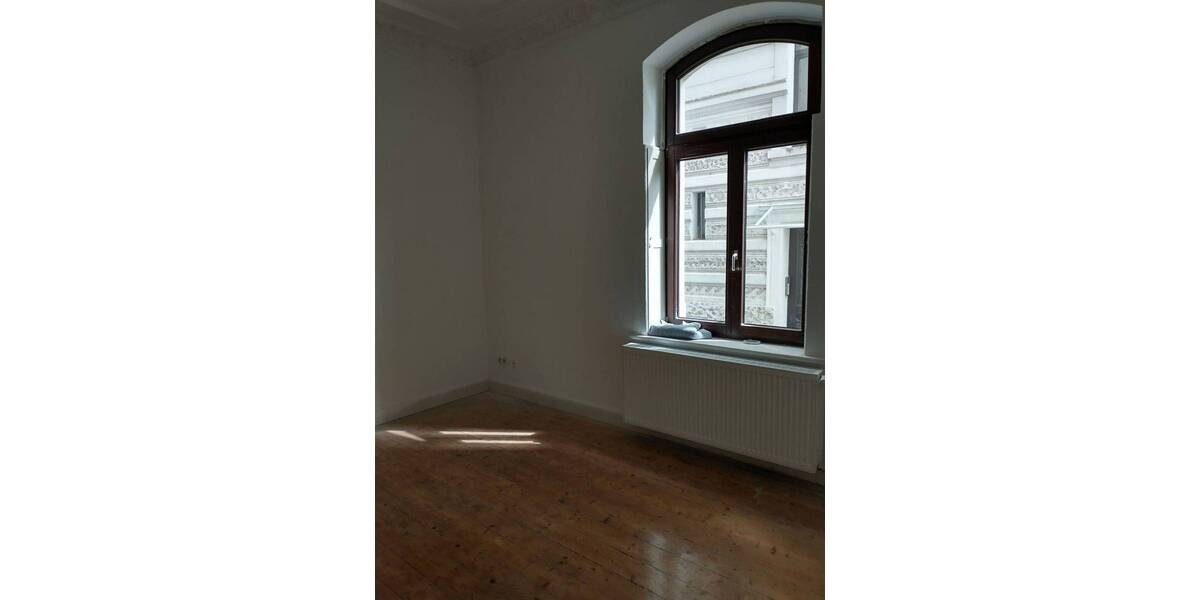 Etagenwohnung Braunschweig Nordstadt - 6 Zimmer, 184 m&sup2;, 1.980&euro; | Angebot:26208246