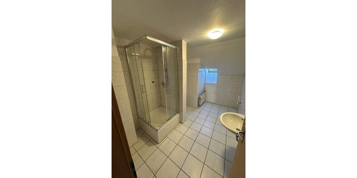 Etagenwohnung Braunschweig Nordstadt - 4 Zimmer, 120 m&sup2;, 1.200&euro; | Angebot:26181211