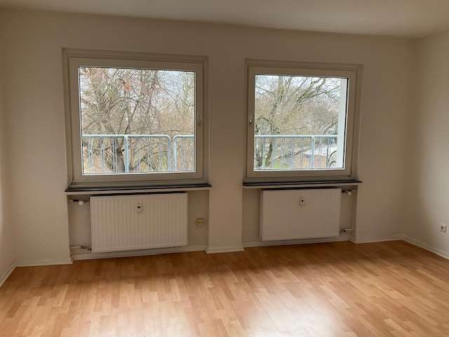 Etagenwohnung Salzgitter Bad Bad - 3 Zimmer, 76 m&sup2;, 532&euro; | Angebot:25375968