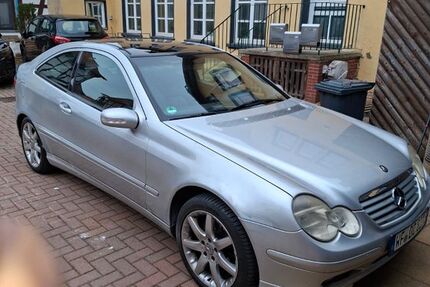 Mercedes-Benz CL 220 253.300 km 1.100 &euro; Wolfenbüttel 38304