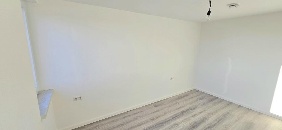 Dachgeschoßwohnung Schöningen - 4 Zimmer, 90 m&sup2;, 565&euro; | Angebot:25794279