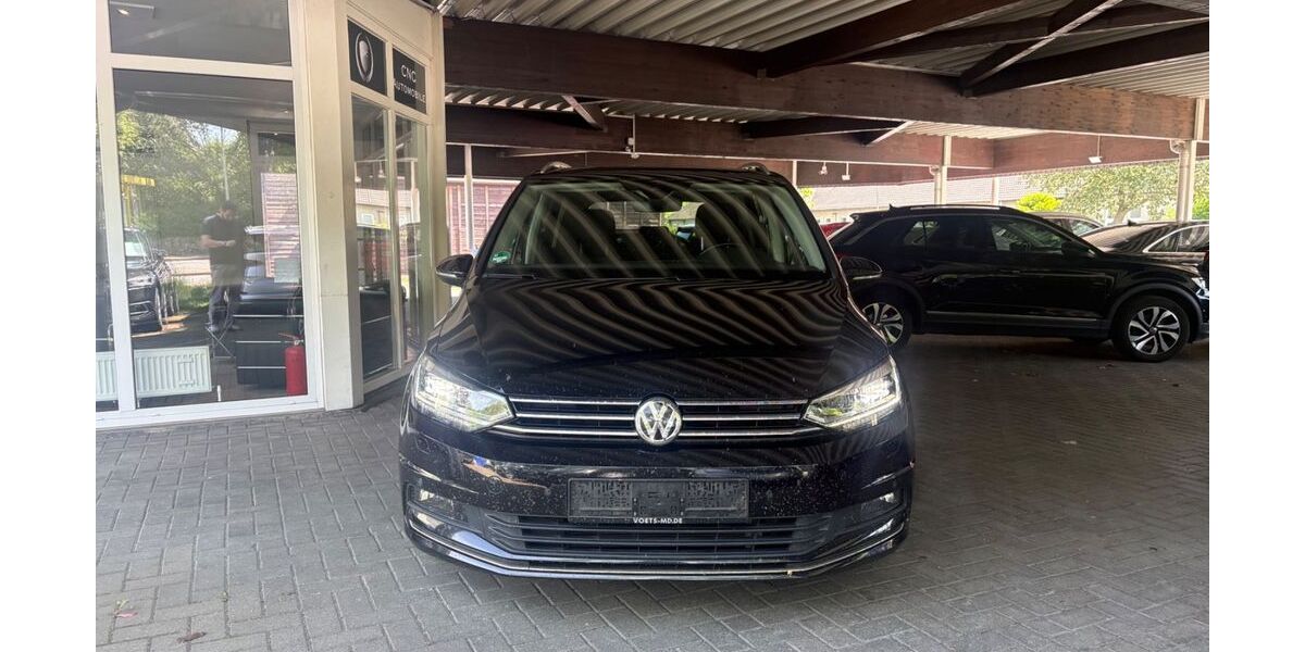 VW Touran 106.000 km 16.990 &euro; Goslar 38640