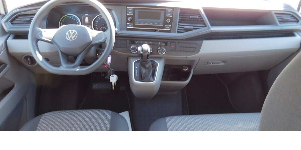 VW T6.1 Transporter Abt e-Lang DSG 4-Gang 7 Sitze 4.900 km 19.990 &euro; Vordorf 38533