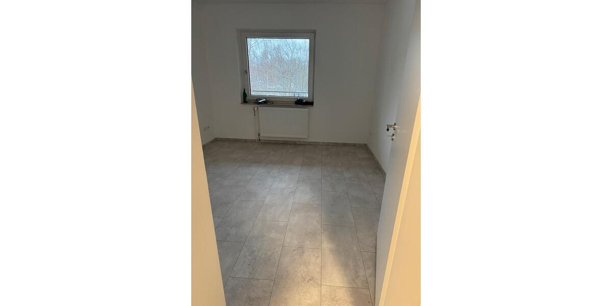 Etagenwohnung Braunschweig Timmerlah-Geitelde-Stiddien - 3 Zimmer, 84 m&sup2;, 1.100&euro; | Angebot:24694947