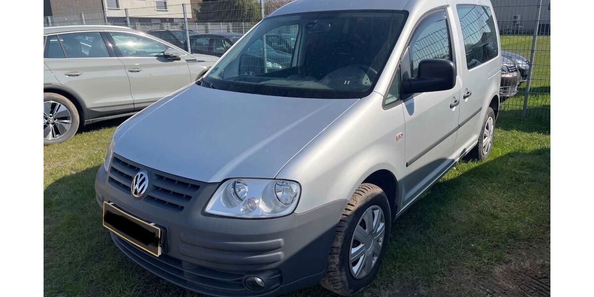 VW Caddy 108.500 km 5.990 &euro; Lengede 38268