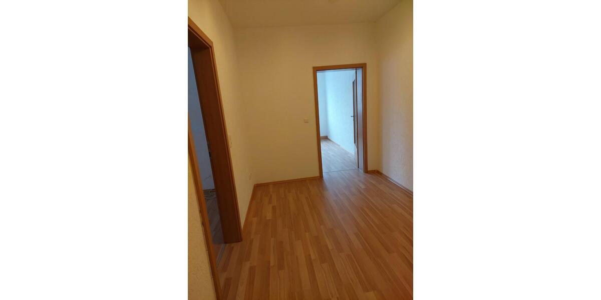 Etagenwohnung Braunschweig Lehndorf-Watenbüttel - 2.5 Zimmer, 76 m&sup2;, 175.000&euro; | Angebot:24744753