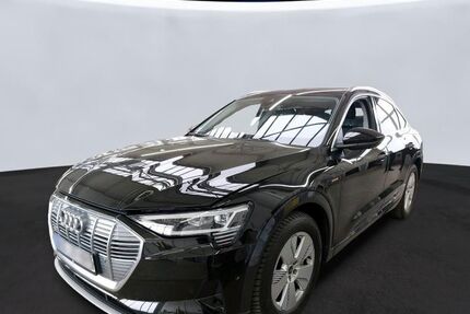 Audi e-tron 39.800 km 36.400 &euro; Salzgitter 38259