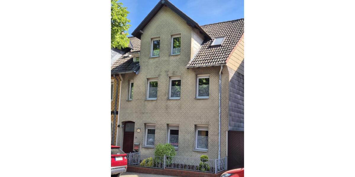 Mehrfamilienhaus, Wohnhaus Königslutter am Elm - 8 Zimmer, 172 m&sup2;, 239.000&euro; | Angebot:20721775