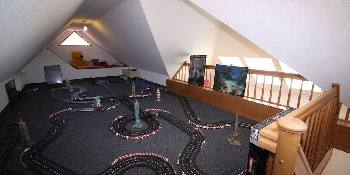 Mehrfamilienhaus, Wohnhaus Wasbüttel - 9 Zimmer, 309 m&sup2;, 799.000&euro; | Angebot:26273034