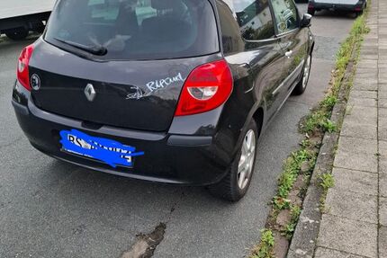 Renault Clio 153.690 km 2.000 &euro; Braunschweig 38108