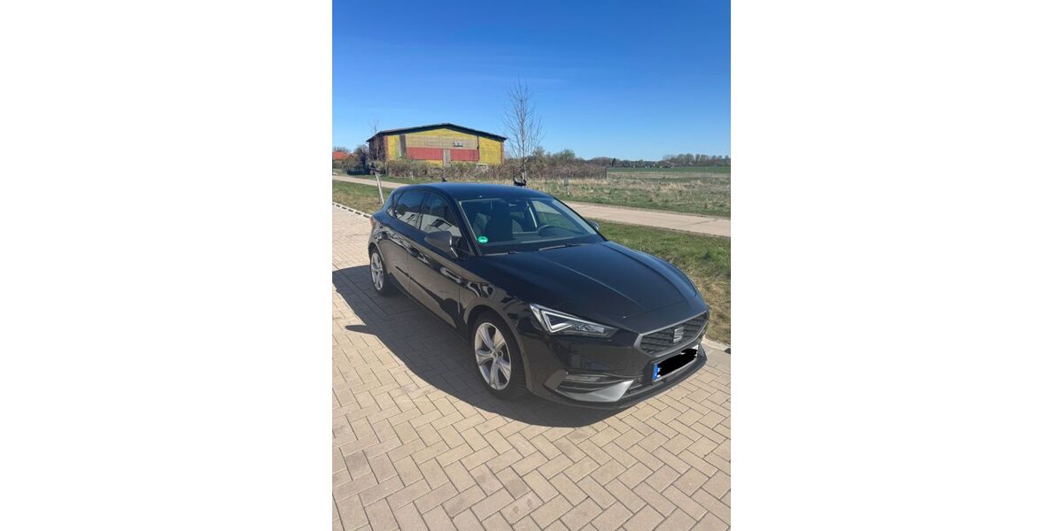 Seat Leon 52.500 km 18.700 &euro; Sickte 38173