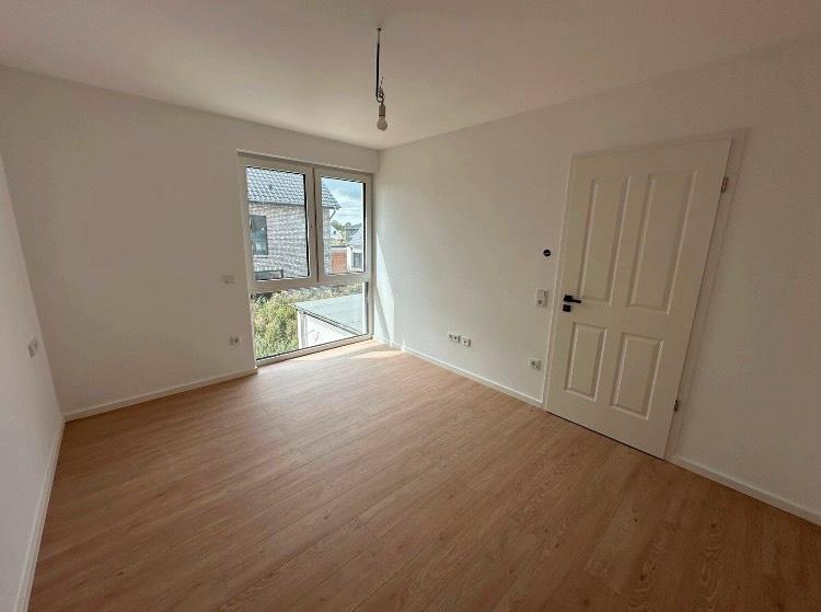 Etagenwohnung Salzgitter Ortschaft Nord - 4 Zimmer, 110 m&sup2;, 1.580&euro; | Angebot:26624883