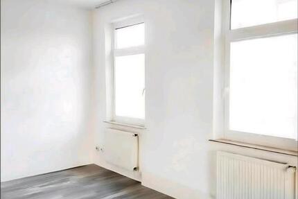 Wohnung Peine Südstadt - 4 Zimmer, 100 m&sup2;, 900&euro; | Angebot:26044841