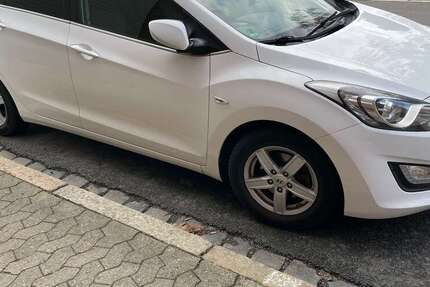 Hyundai i30 110.974 km 8.100 &euro; Braunschweig, Stadt 38118